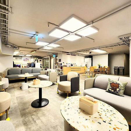 Just Live Hostel Taipei Exterior photo