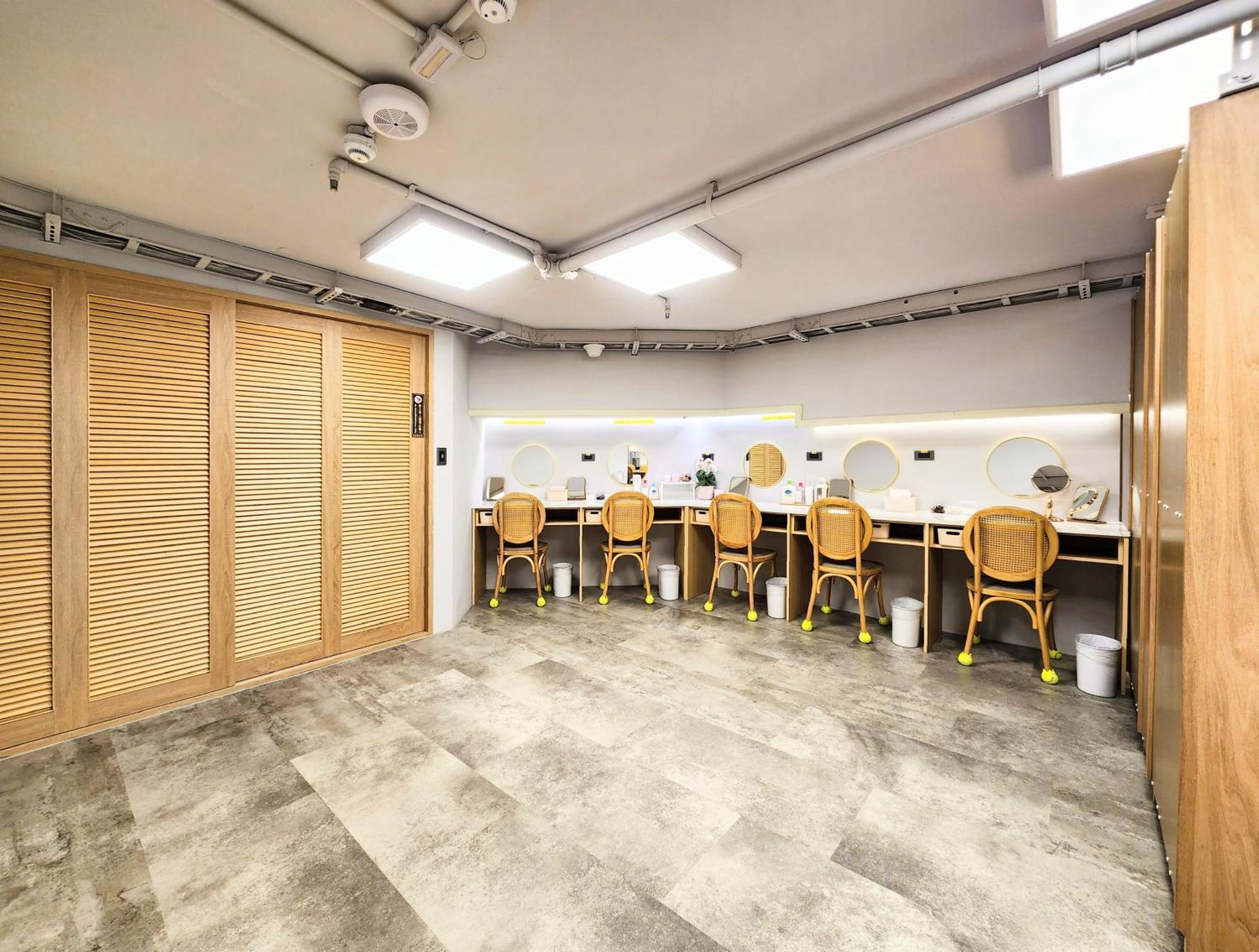 Just Live Hostel Taipei Exterior photo